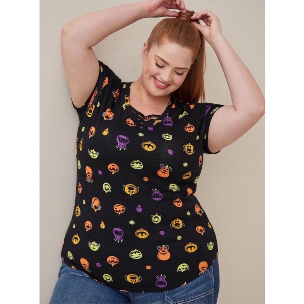 $8🧡Bundled Torrid Pixar Halloween Shirt